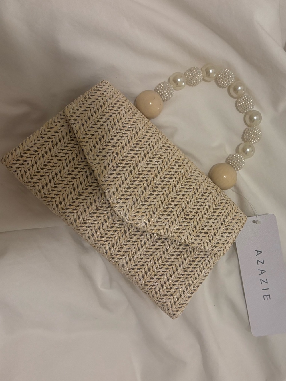 Azazie - NWT Wicker Pearl Handbag - Picture 3 of 3